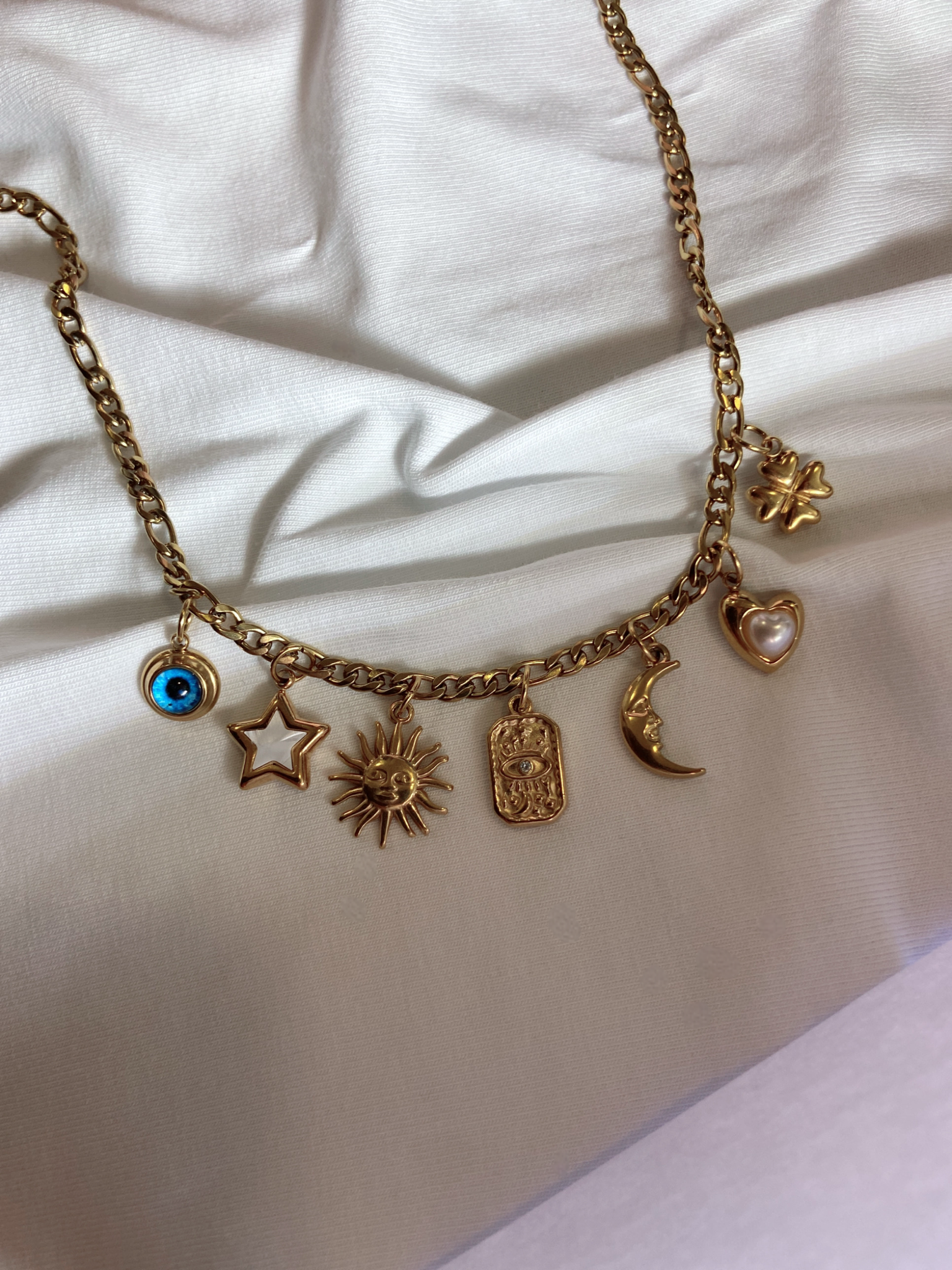 collana multicharms.