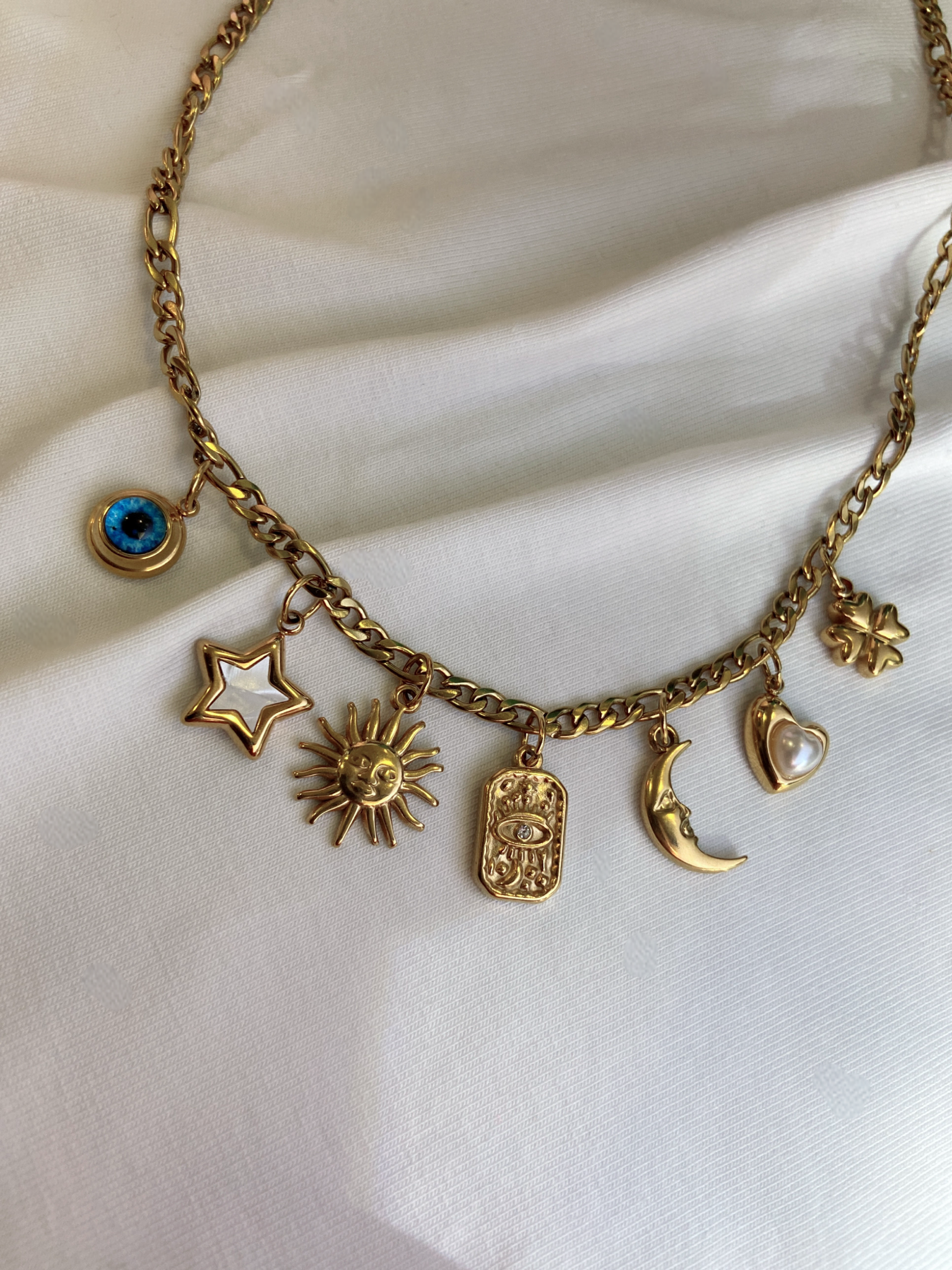 collana multicharms.