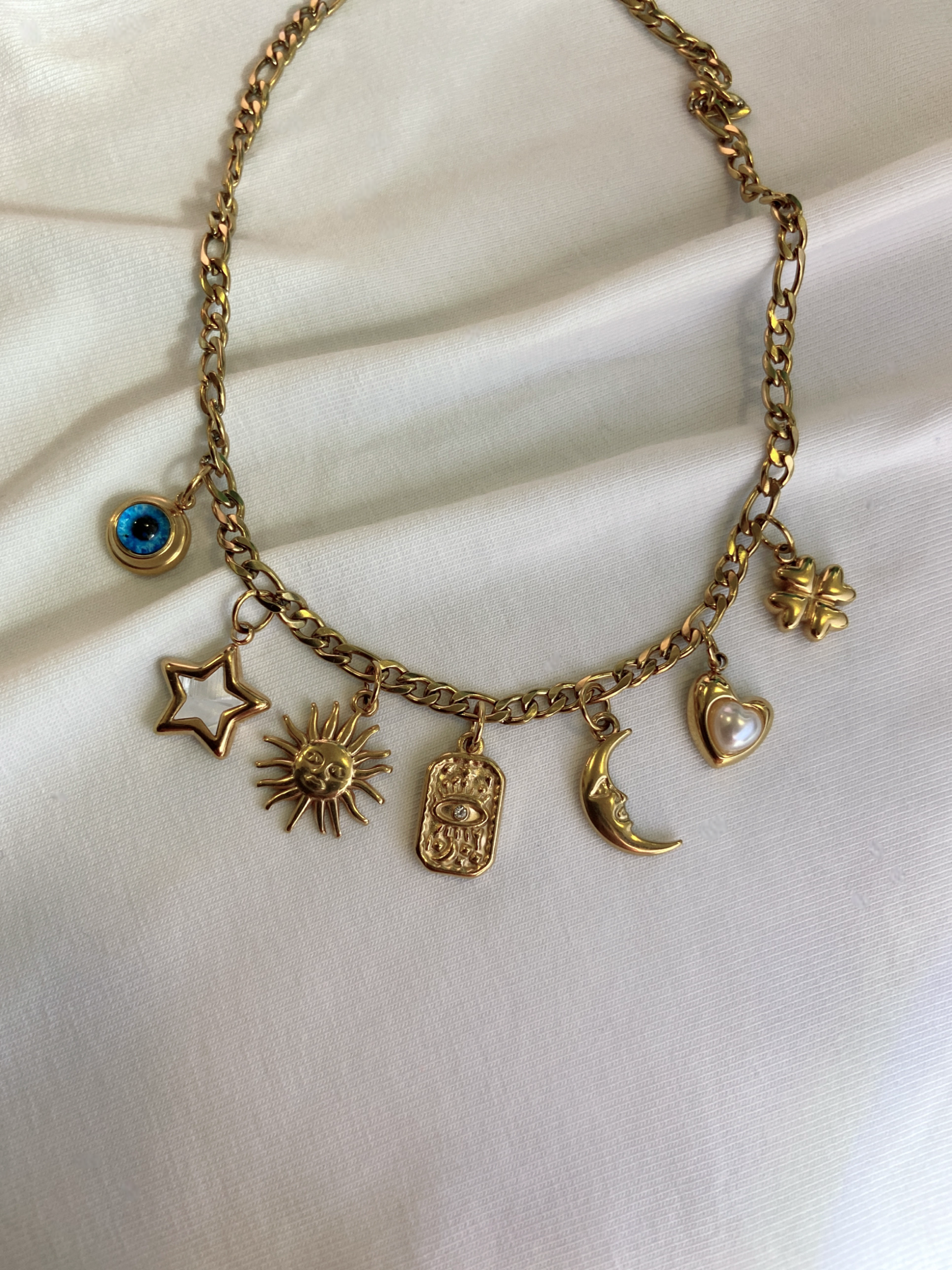 collana multicharms.